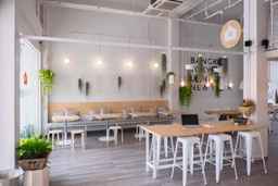 MovyLodge Hostel, THB 589.33