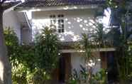 Bangunan 4 Bougenville Homestay