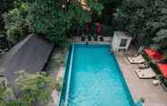 Swimming Pool 4 Zantiis Ndol Villas