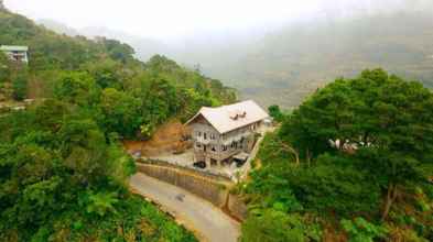 Luar Bangunan 4 Trekker's Lodge and Cafe