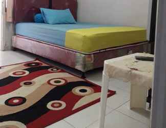 Kamar Tidur 2 Cemara Homestay