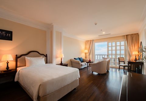 Bedroom Sunrise Nha Trang Beach Hotel & Spa