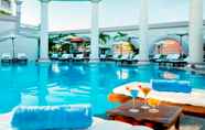 Swimming Pool 5 Sunrise Nha Trang Beach Hotel & Spa