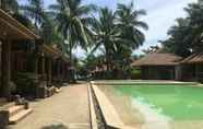 Kolam Renang 5 Janely Resort