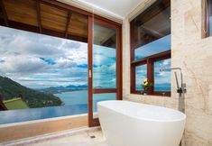 Toilet Kamar 2 Sandalwood Luxury Villas