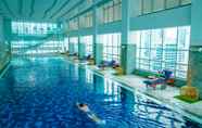 Swimming Pool 2 The Mayflower, Jakarta - Marriott Executive Apartments 