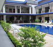 Kolam Renang 4 Phangan Island View Hotel (SHA Extra Plus )