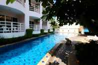 Swimming Pool Phu View Talay Resort