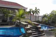 Swimming Pool Casa Mutiara Service Apartment