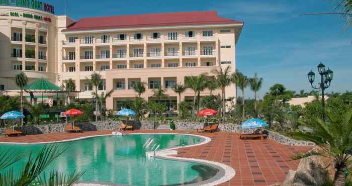 Kolam Renang DLGL Dung Quat Hotel