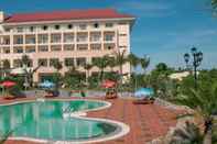 Kolam Renang DLGL Dung Quat Hotel