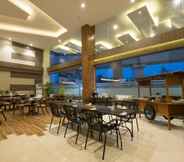 ร้านอาหาร 6 Hotel 88 ITC Fatmawati Panglima Polim By WH