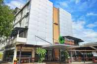 ภายนอกอาคาร The Zenith Residence Hotel