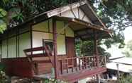 Lobby 2 Pooltrap Village Bungalow