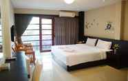 Bedroom 4 S2 Hotel