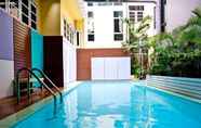 Swimming Pool 2 S2 Hotel