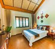 Bedroom 6 Hoa Binh Hotel 