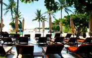 Kolam Renang 6 Iyara Beach Hotel & Plaza