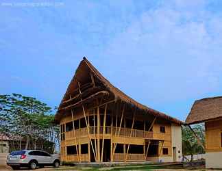 Lobby 2 Sawarna Paradiso