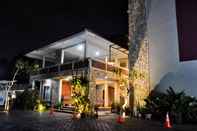 Bên ngoài Hastina Hotel Lombok