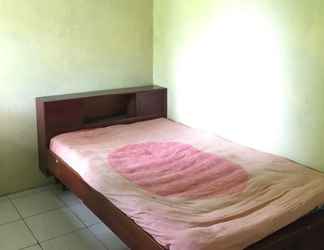 Kamar Tidur 2 Low-cost Room Male Only at Beji Depok (WIS)