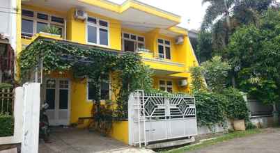 Bên ngoài 4 Cendana Mulia Hostel Bogor