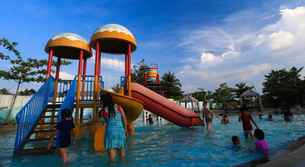 Sunrise City Hotel, Rp 252.841