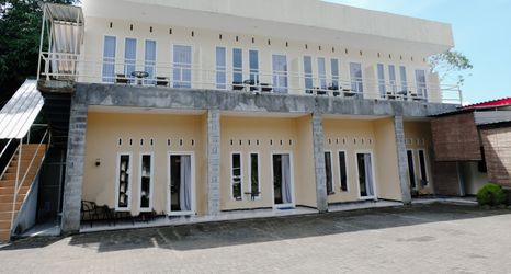 Exterior 2 Lovina Inn Batu