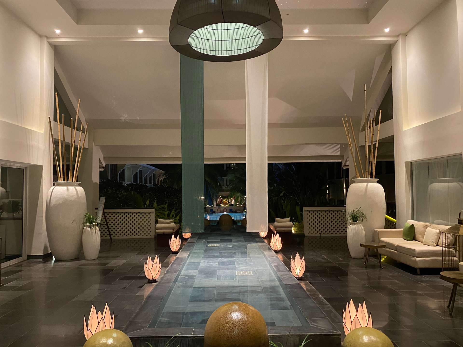 Almanity Hoi An Resort and Spa - Khách sạn 5 sao ở Hội An giá rẻ
