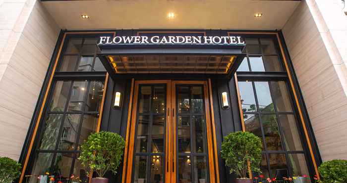 Bên ngoài Flower Garden Hotel