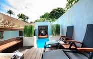 Kolam Renang 6 Pao Jin Poon Beach Front Villa