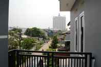 Nearby View and Attractions Comfort Room for Female Only near Depok Town Square (EKO)