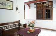 Kamar Tidur 5 Private & Comfort Room near Margonda (DW1)