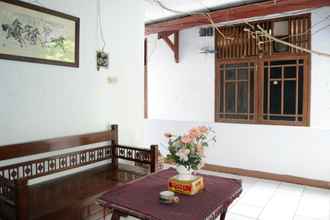 Kamar Tidur 4 Private & Comfort Room near Margonda (DW1)