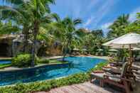 สระว่ายน้ำ Royal Muang Samui Villas