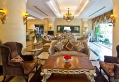 Lobby 3 LK Metropole (Junior Wing)