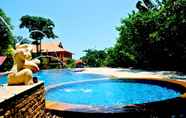 Kolam Renang 6 PS Thana Resort (SHA Plus+)