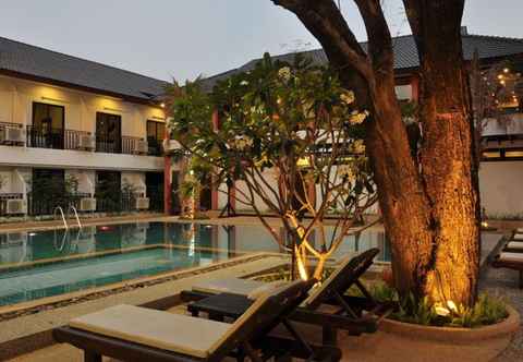 Swimming Pool Monsane River Kwai Resort & Spa
