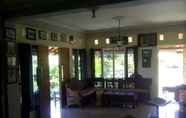 Lobby 7 Villa Olat Maras