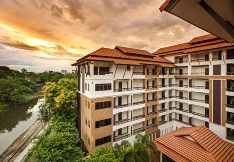 Exterior Phowadol Place Chiang Mai