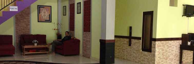 Lobby Comfort Room near kampus YKPN at D'Villa Q