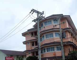 Bangunan 2 Yingthip 1 Apartment