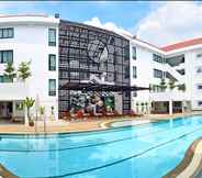 Swimming Pool 2 Siam Villa Suites Suvarnabhumi