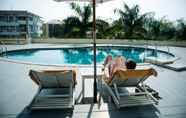 Swimming Pool 5 Muong Thanh Holiday Hue Hotel