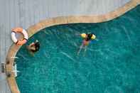 Kolam Renang Muong Thanh Holiday Hue Hotel