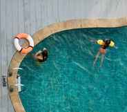 Swimming Pool 4 Muong Thanh Holiday Hue Hotel