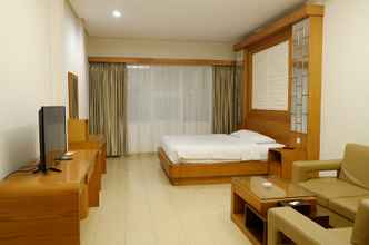 Kamar Tidur 4 Arnes Hotel