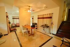 周邊景點與觀光 Yellow Guesthouse