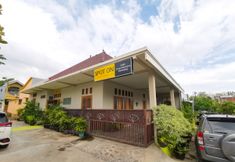 外観 4 Hotel O Griya Kencana Homestay