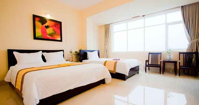 ห้องนอน Queen Da Nang Hotel